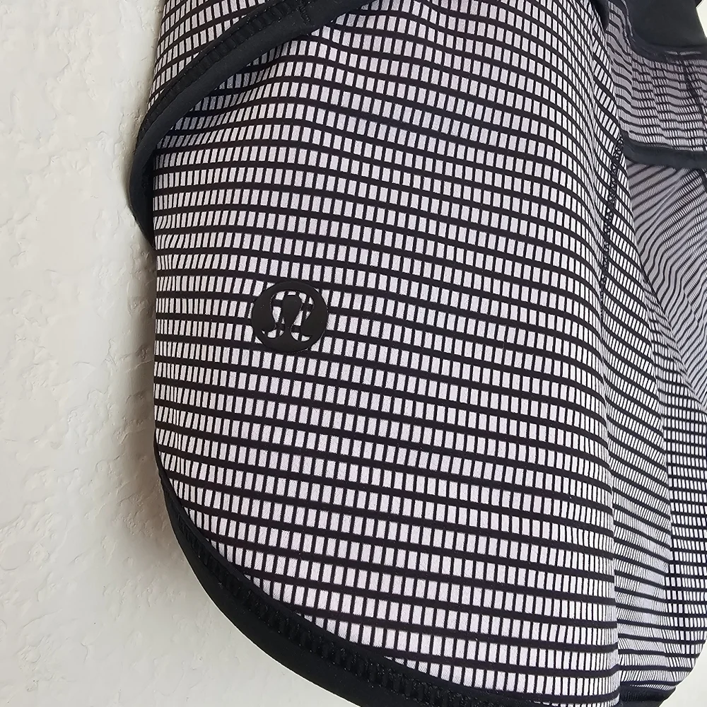 Lululemon Speed Short H2O Black White Stripe Swim Run